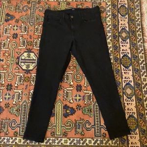 Gap black denim favorite jetting jean